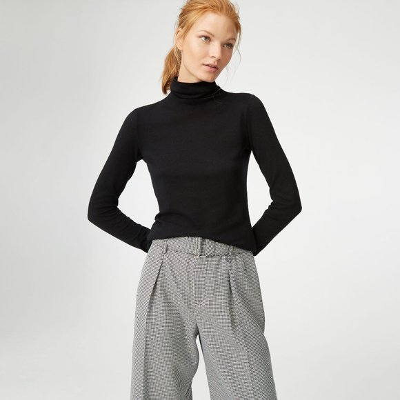 Club Monaco Julie Turtleneck, XS - Picture 1 of 3